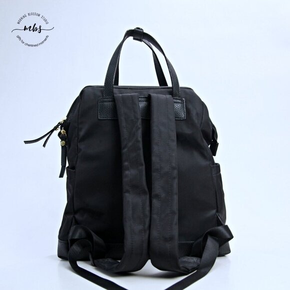 Tutilo New York Tech Padded Pocket Structured Opening Tote Backpack Black‎